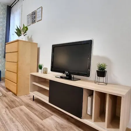 Finnem Sokolovská * Praha