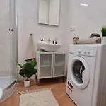Finnem Sokolovska Апартаменты *