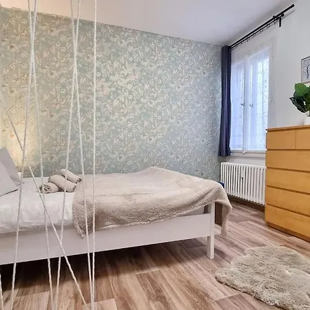 Finnem Sokolovska Apartament *